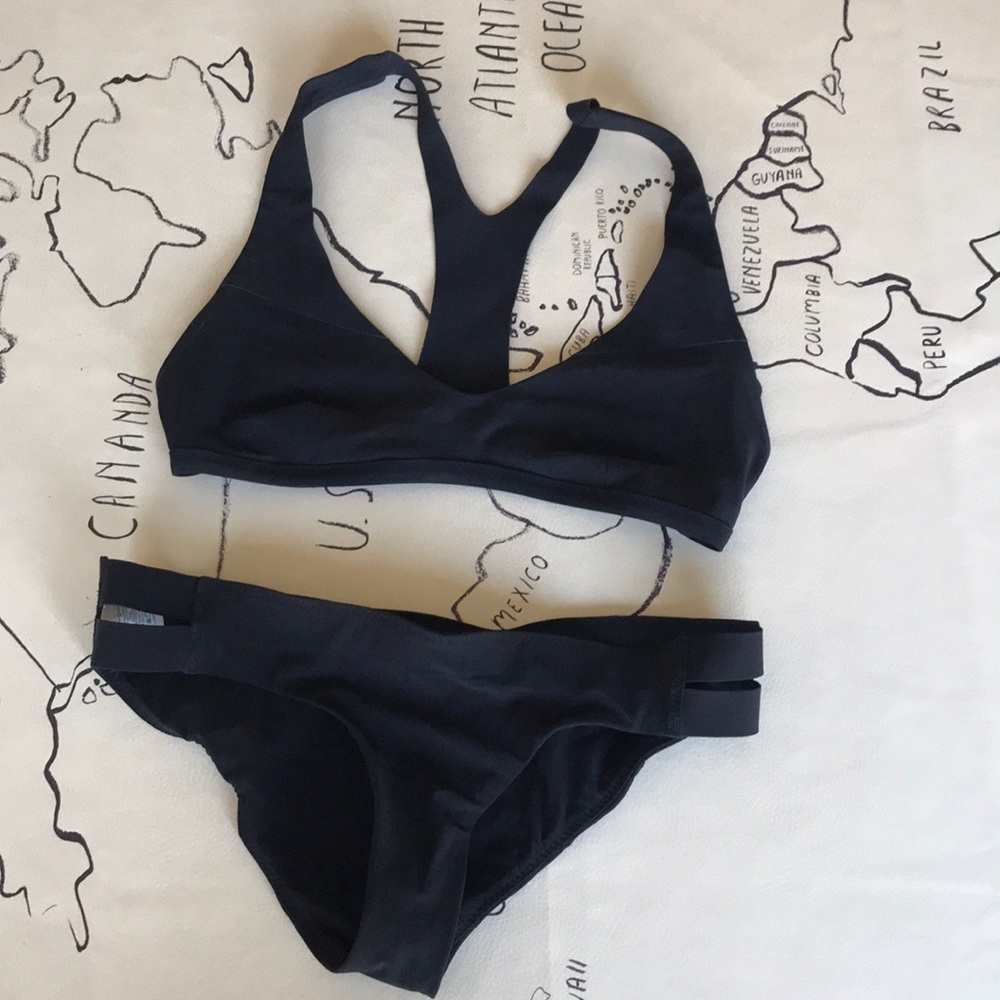 Lululemon Black Bikini Size 4